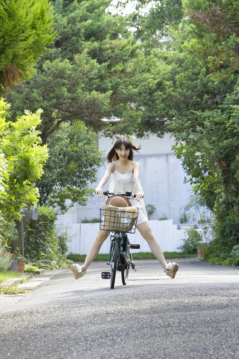 30600543.webp