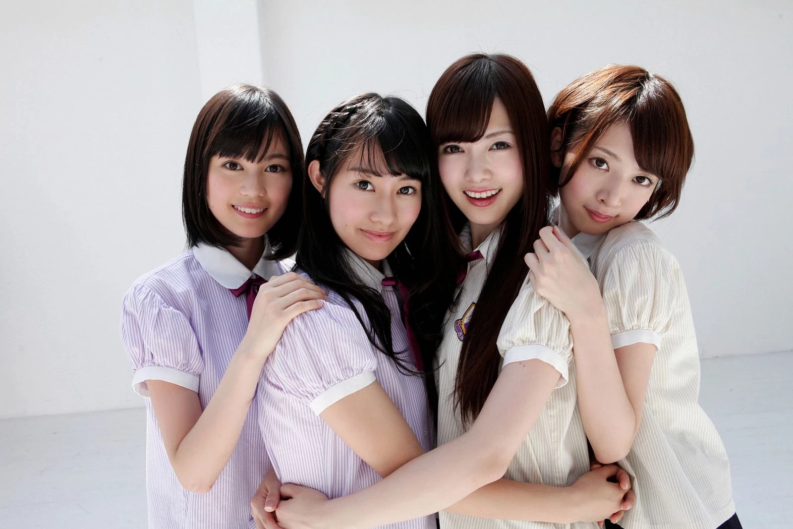 30602239.webp