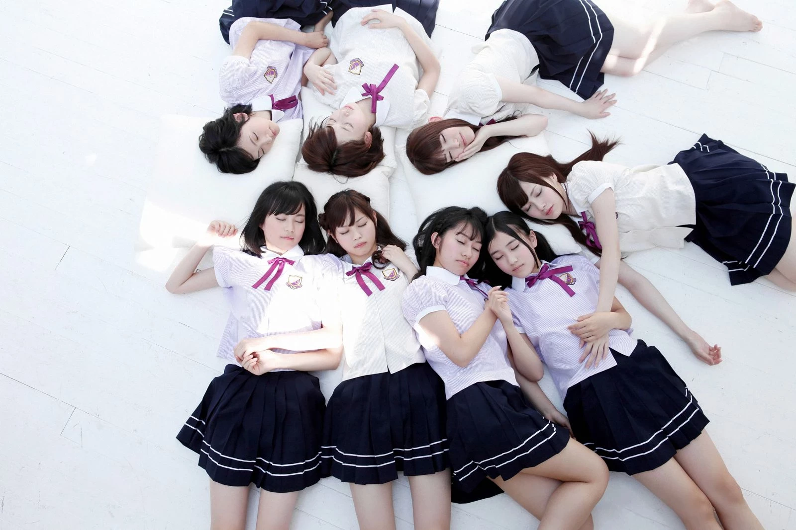 30602245.webp