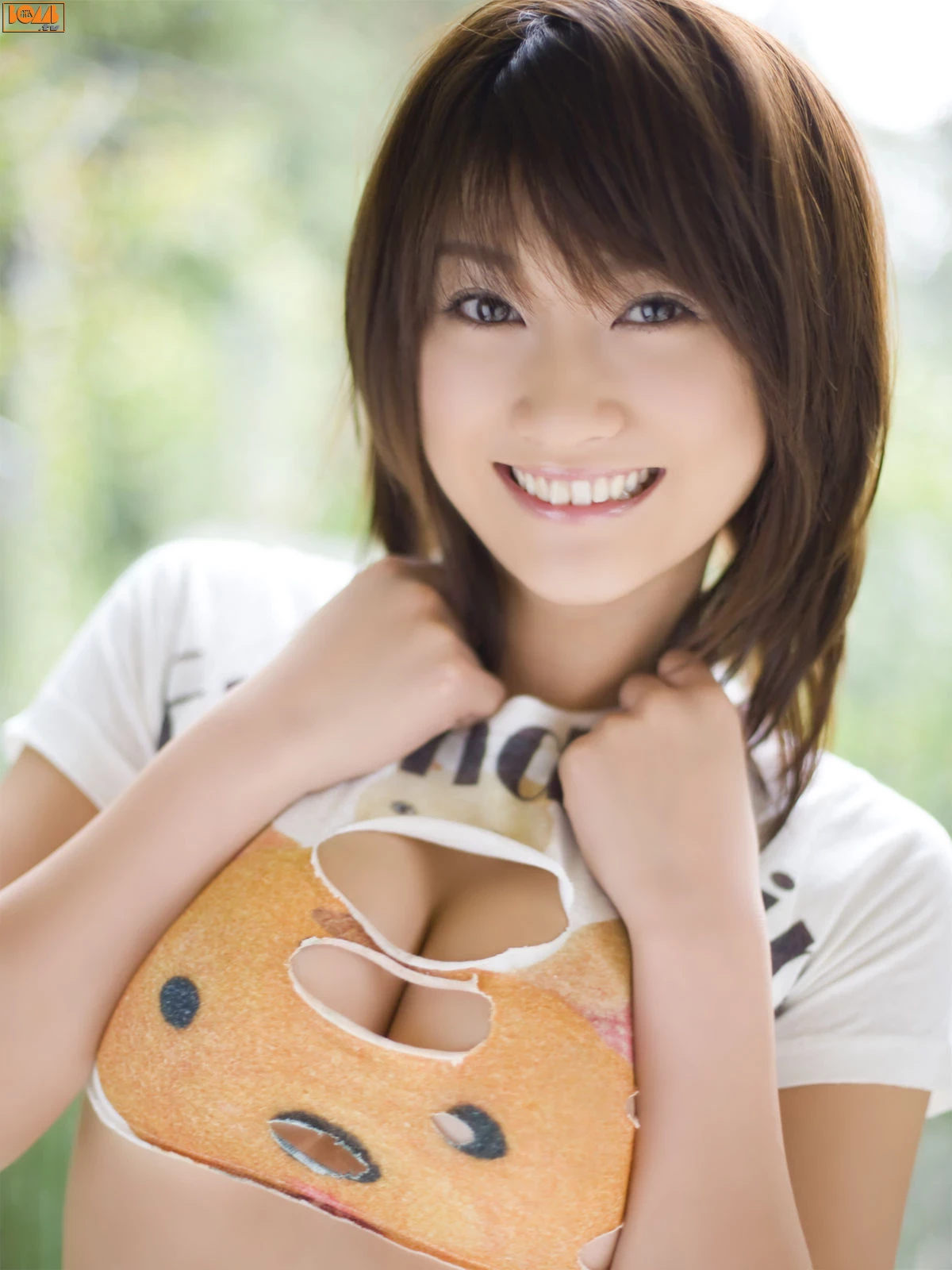 30573950.webp