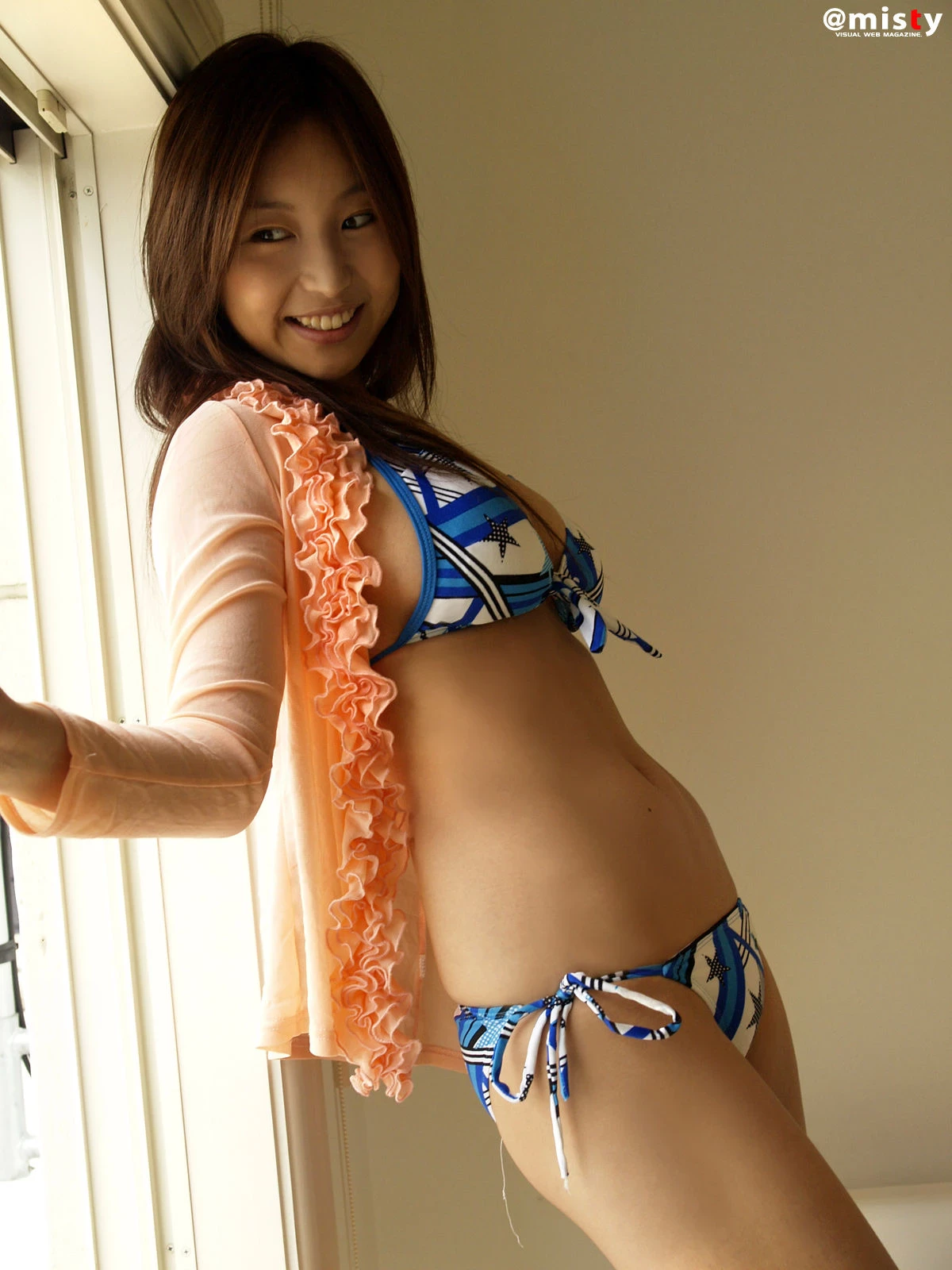 30548000.webp