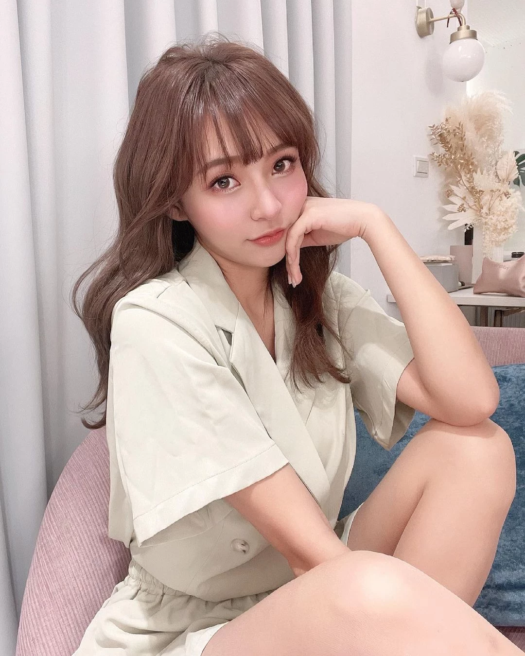 18264240.webp