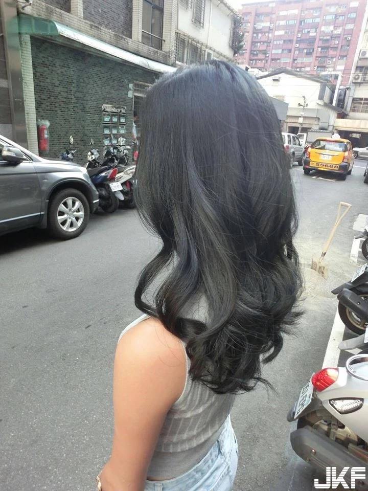 7240016.webp
