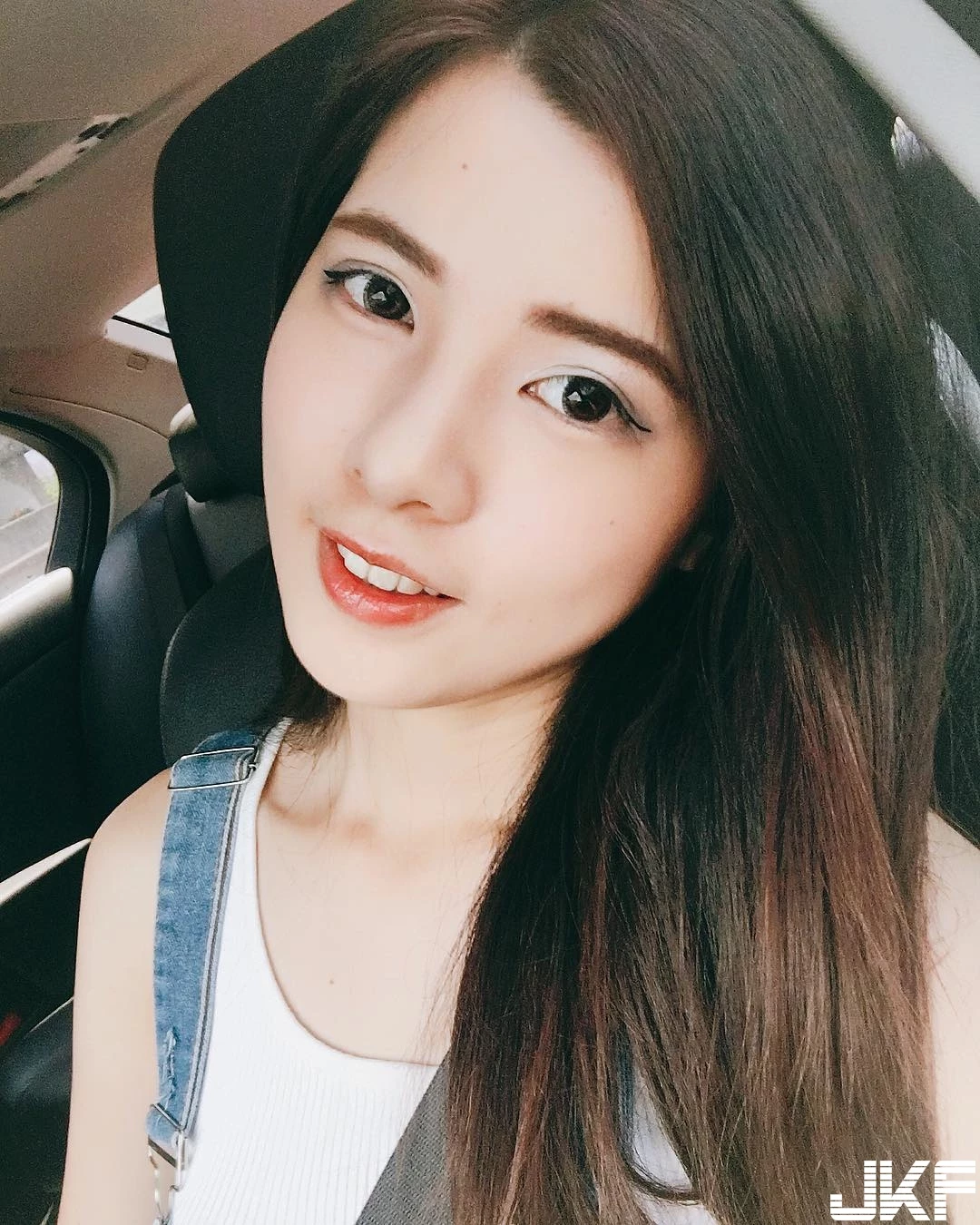 7240029.webp