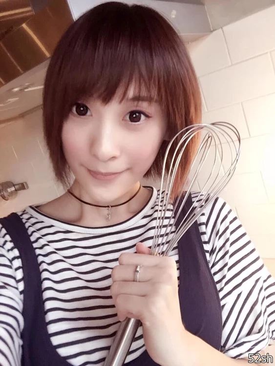 4350738.webp
