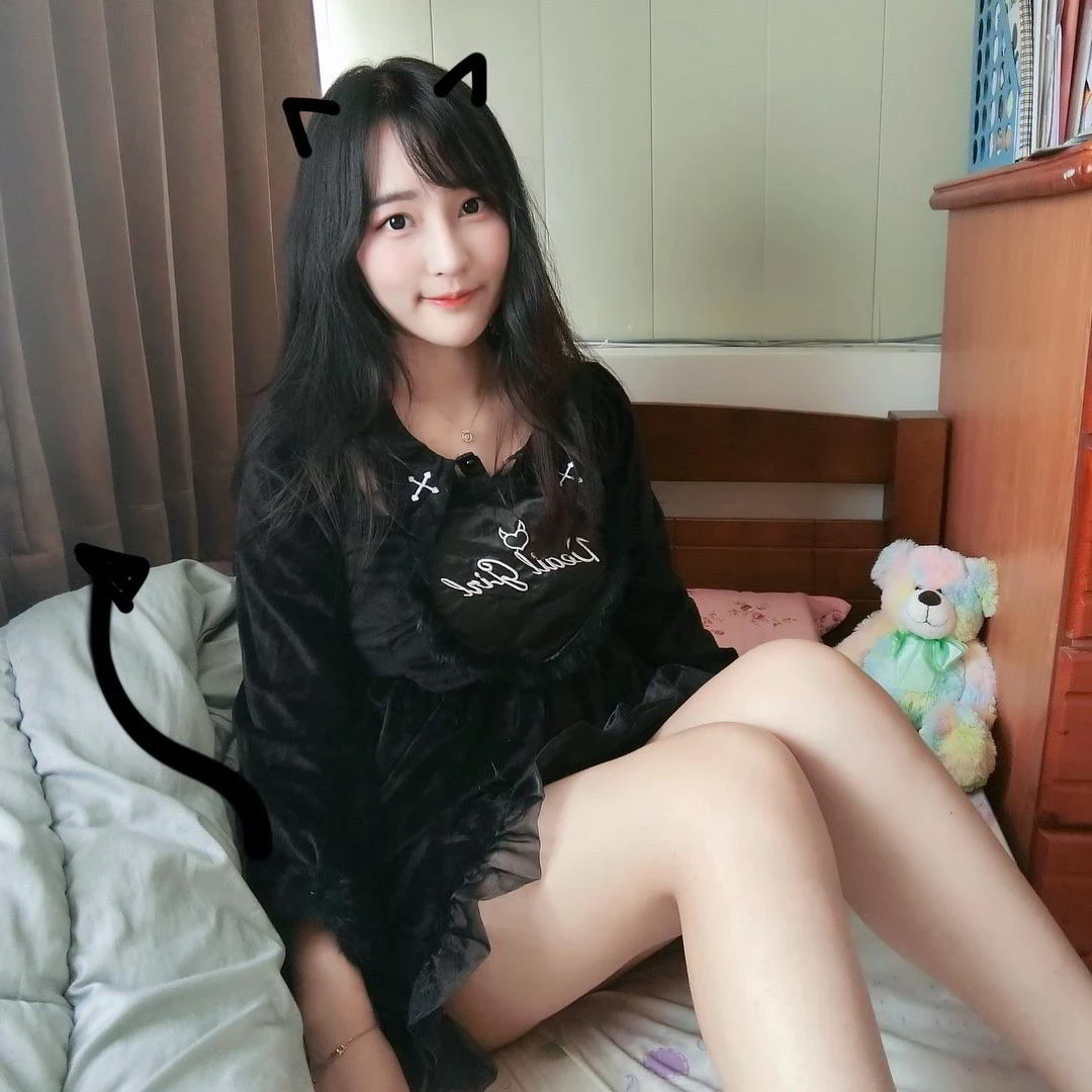 4398432.webp