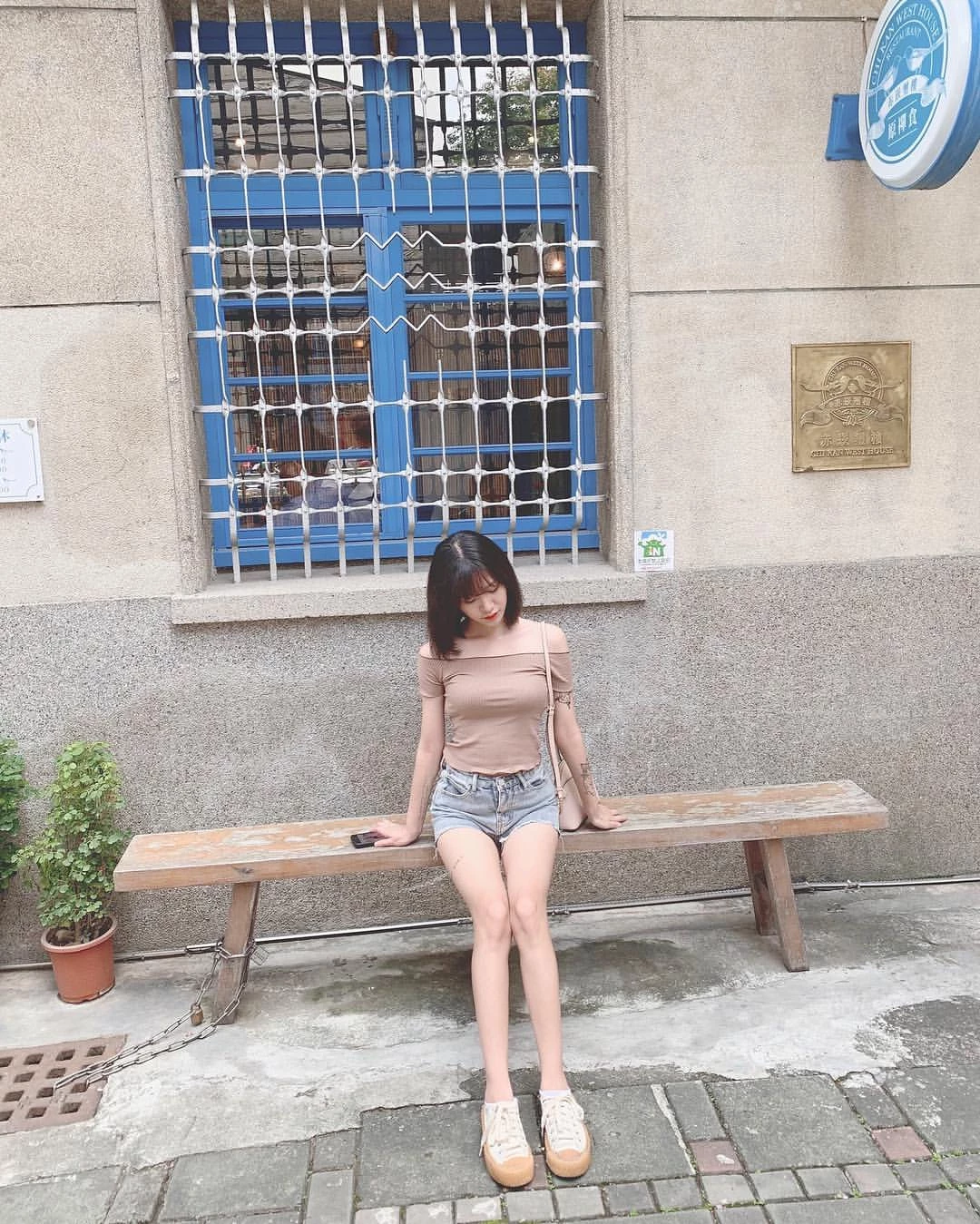 4180109.webp