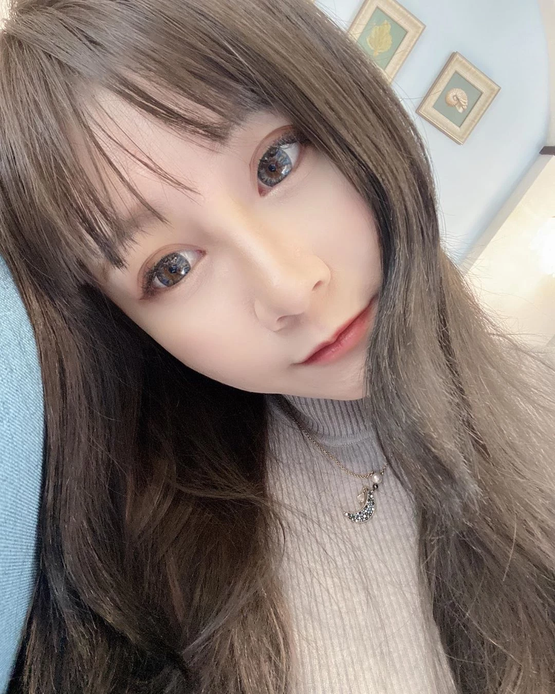 4079653.webp