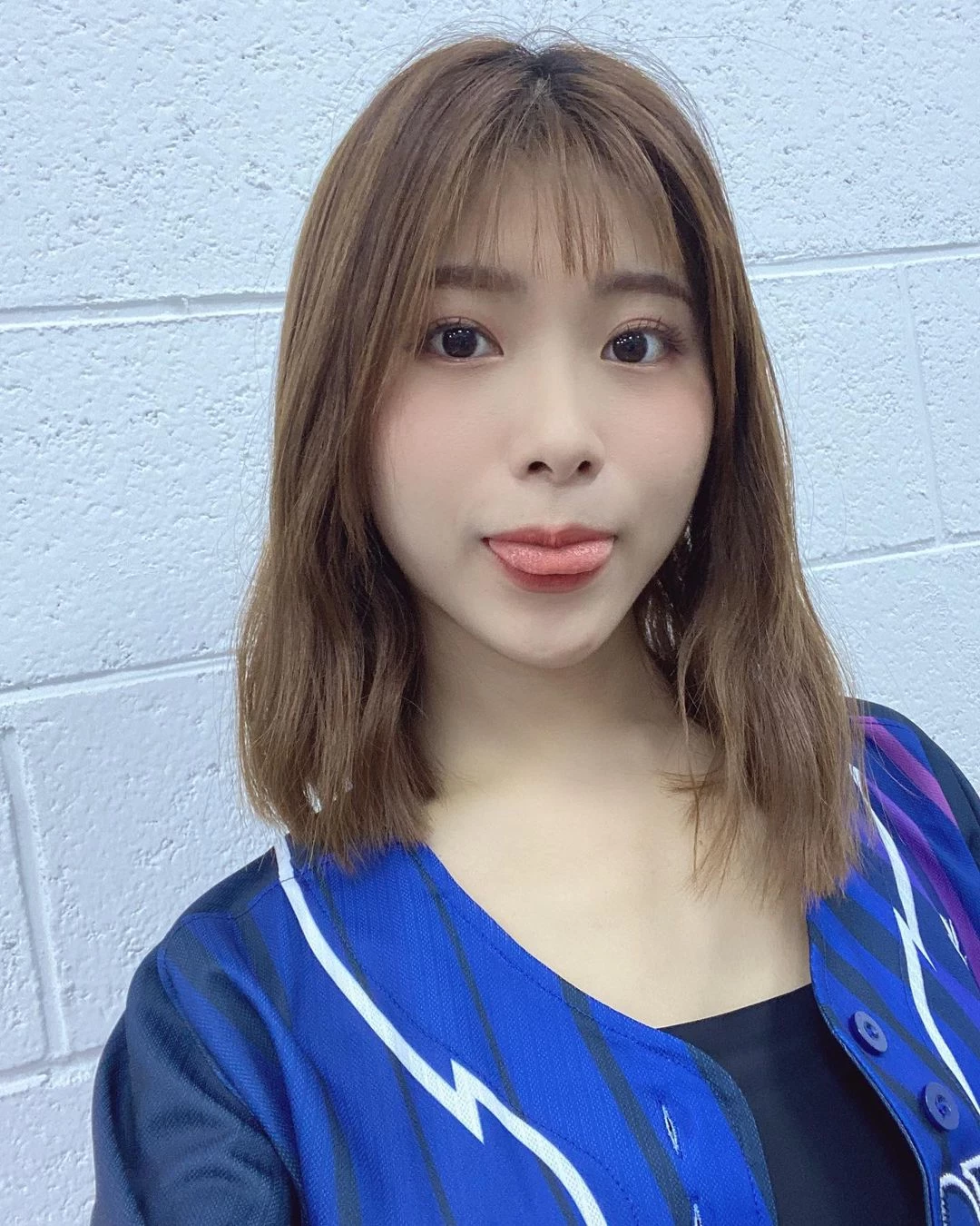 18215924.webp