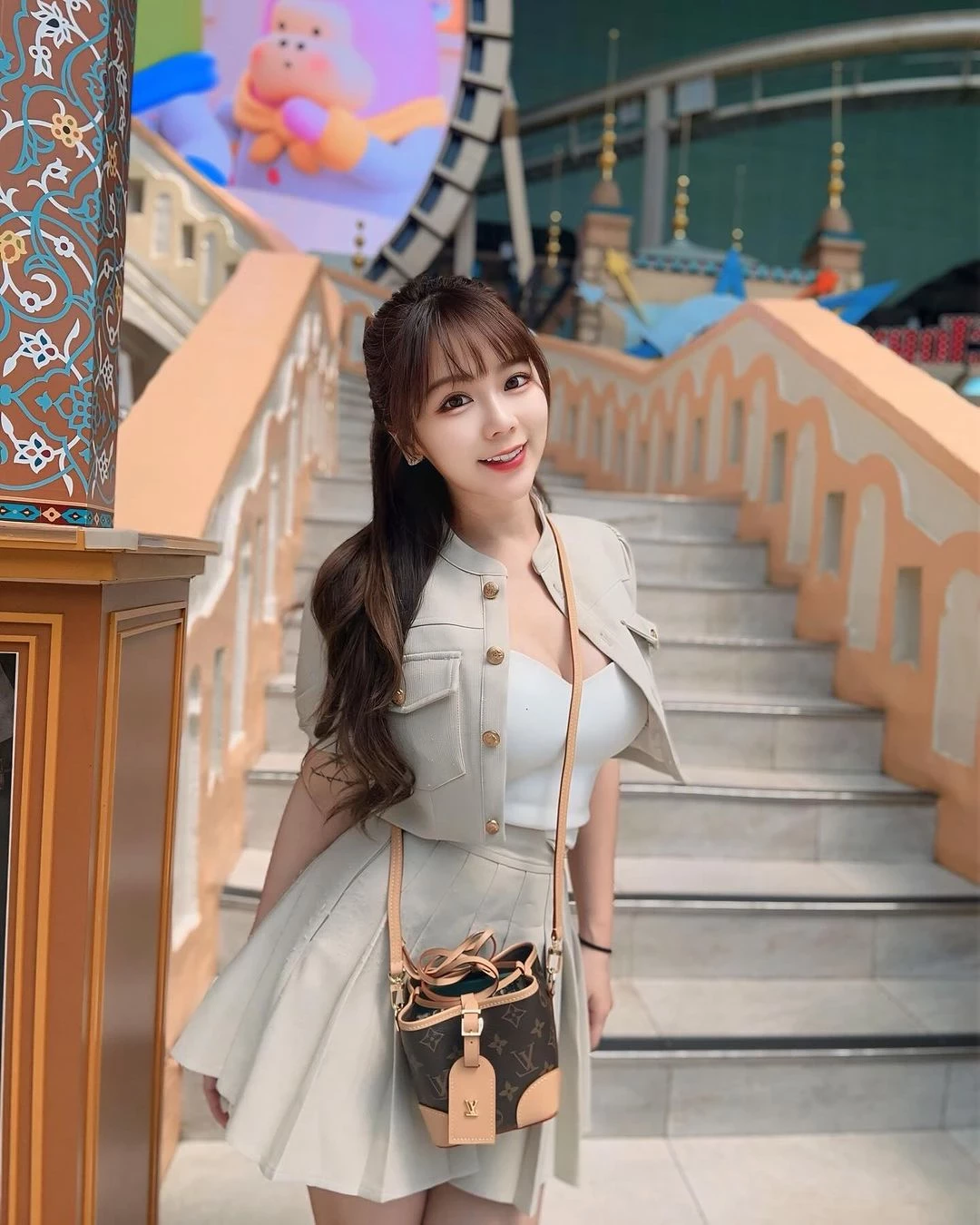 31076297.webp
