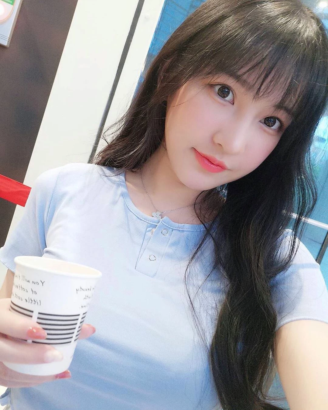 1753424.webp