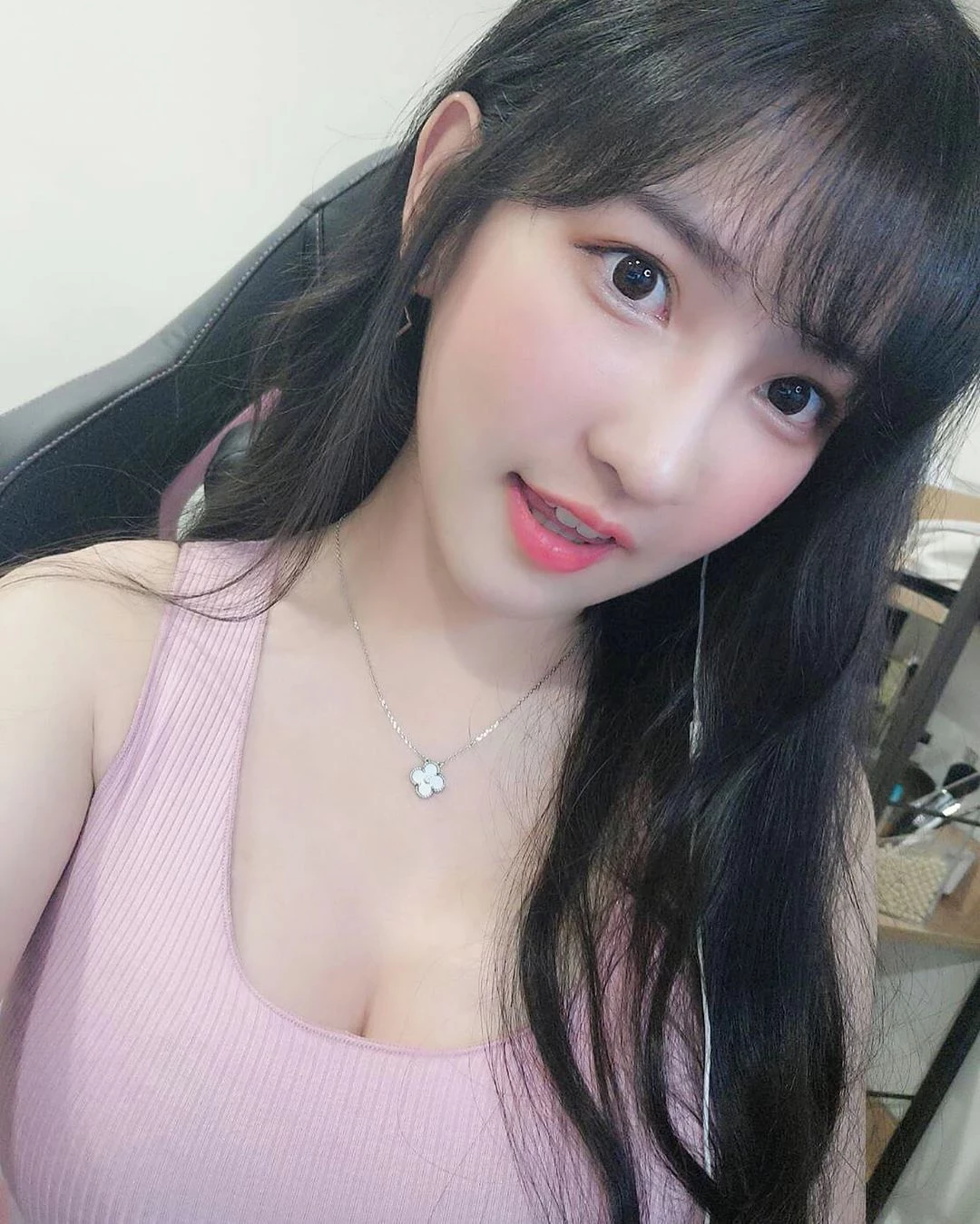 1753425.webp