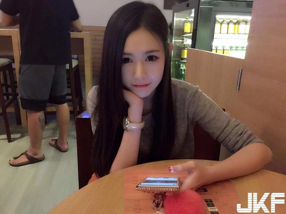 4843528.webp