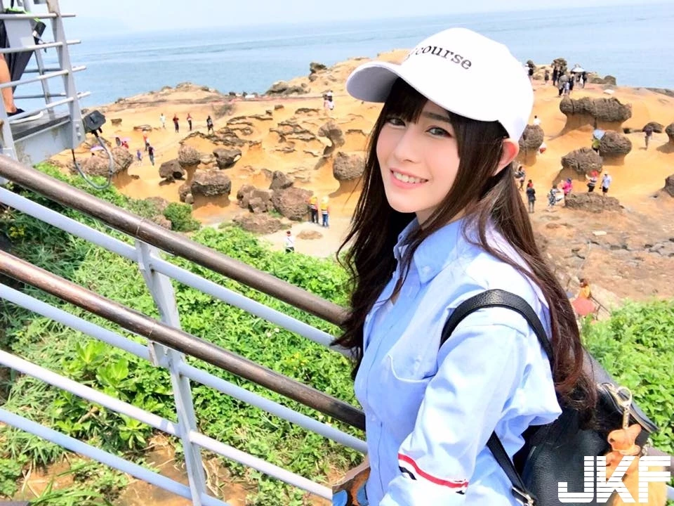 4843533.webp