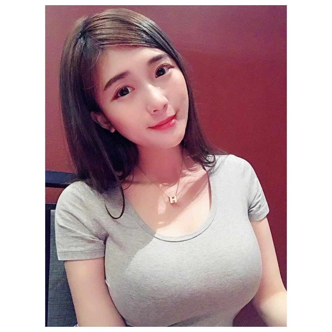 4266407.webp