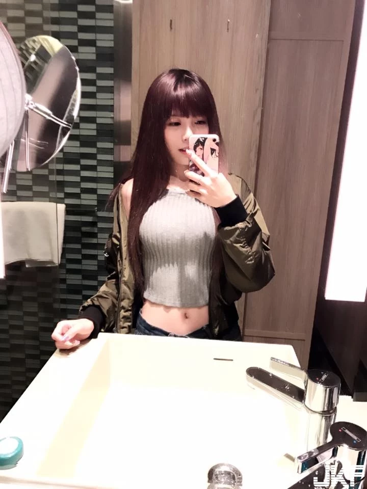 16784333.webp