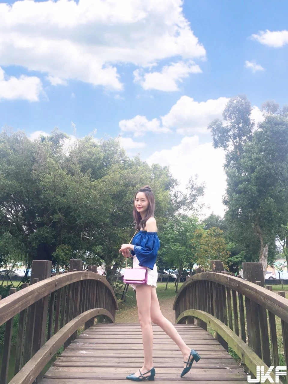 4729986.webp