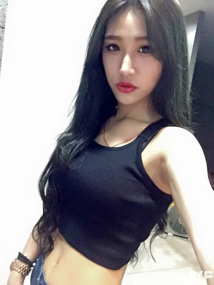16792598.webp