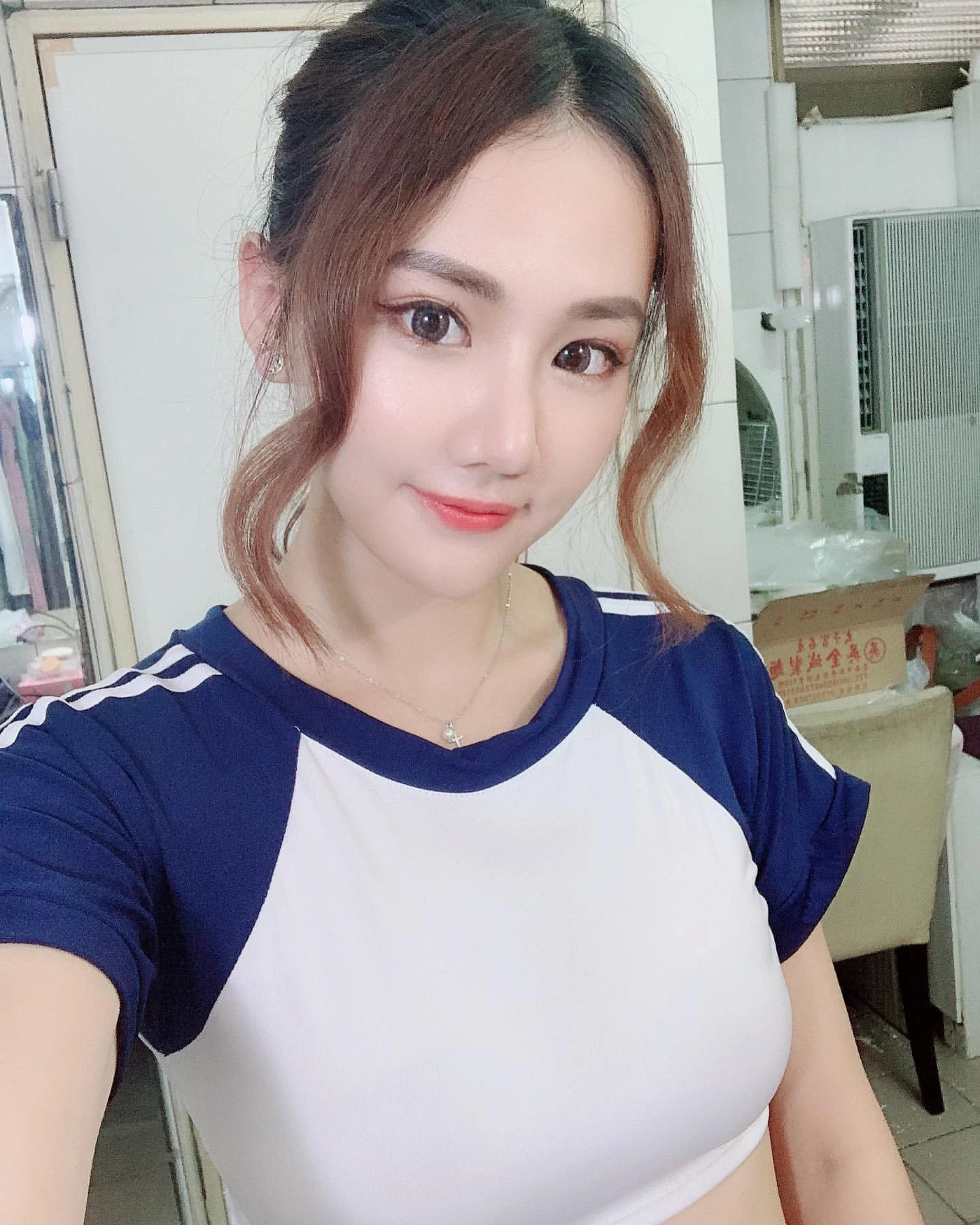 4347085.webp