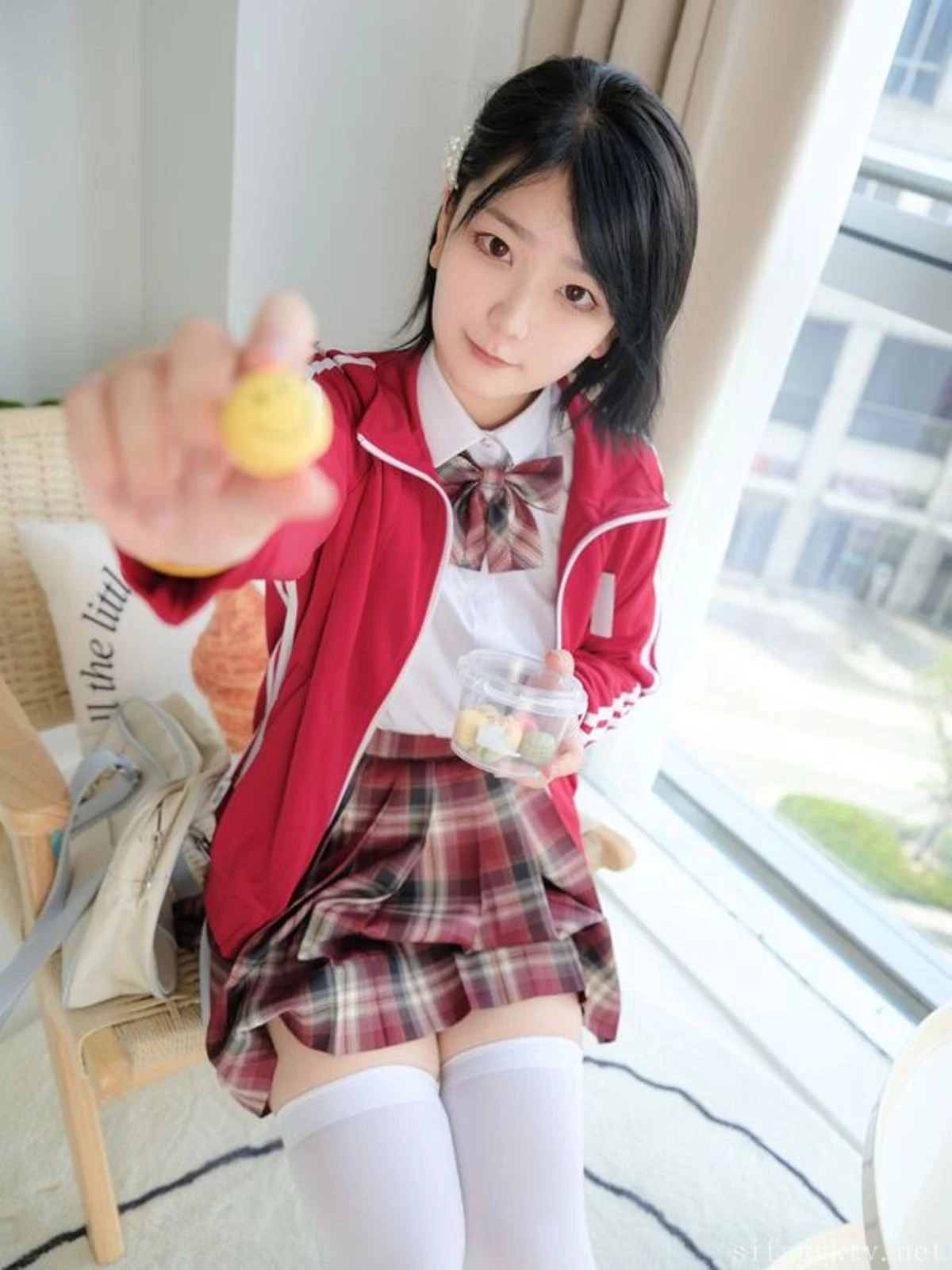 29797074.webp