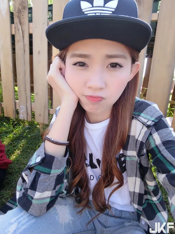 7223905.webp