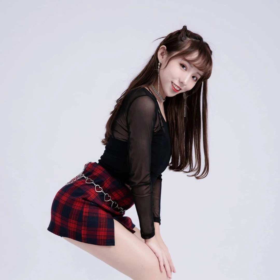 19467940.webp