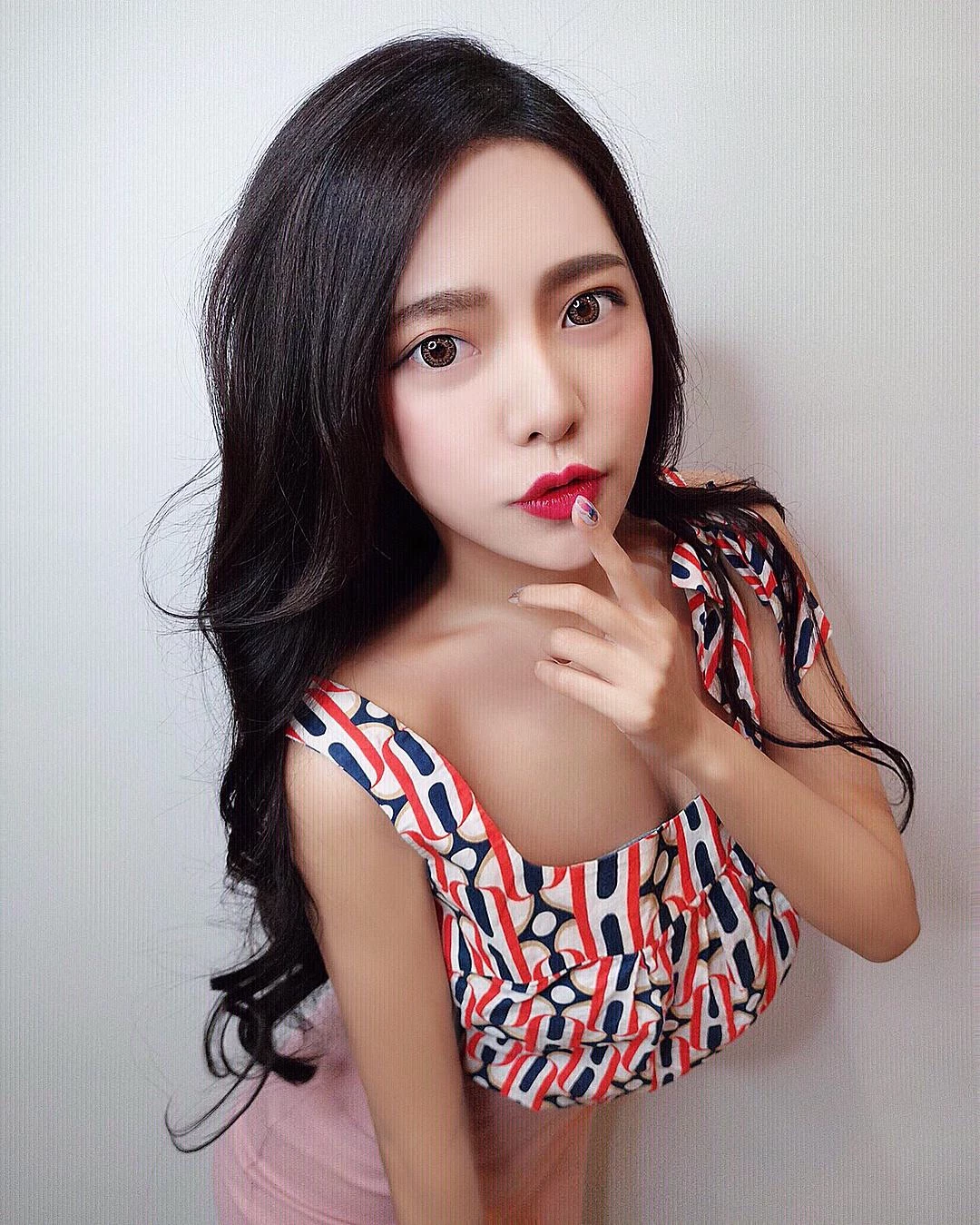 4339779.webp