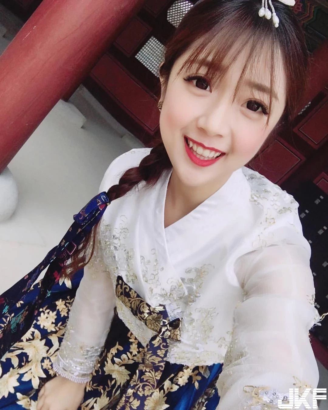 4670440.webp