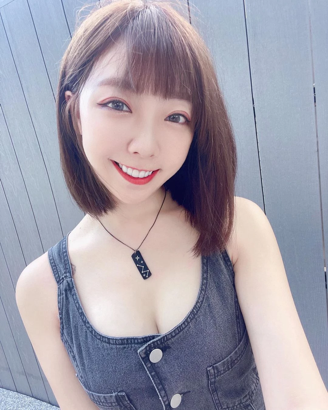 19477674.webp