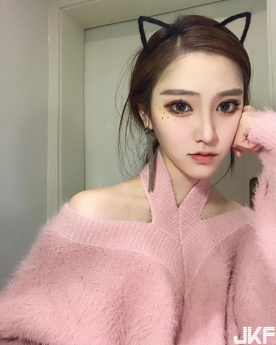 4580816.webp