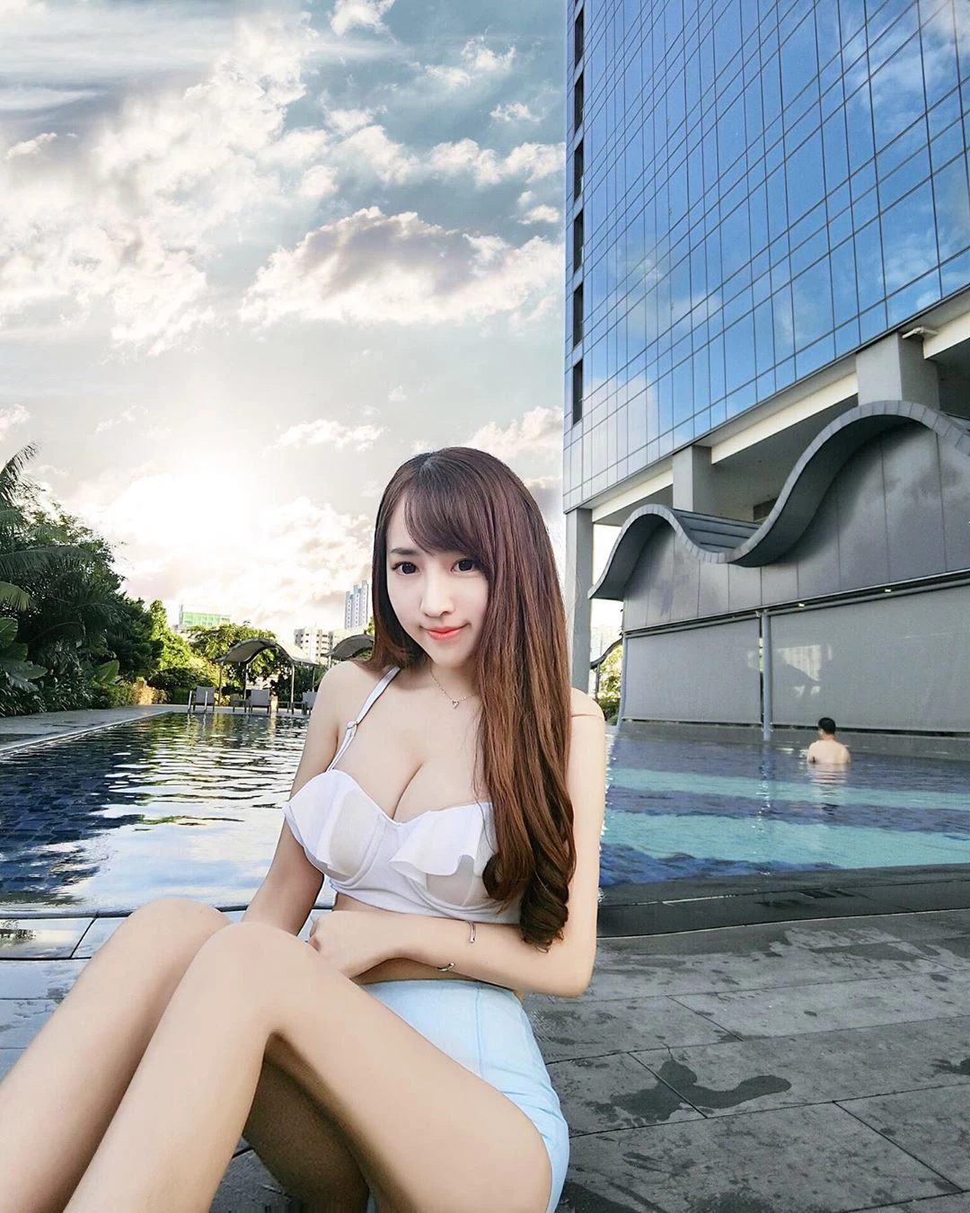 4275934.webp