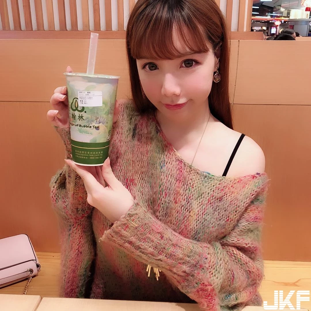 4663709.webp