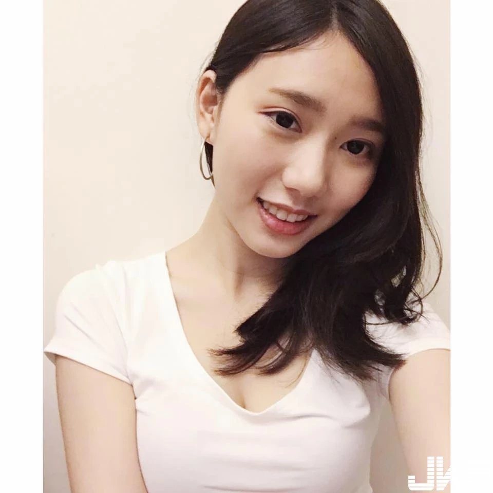 5073126.webp