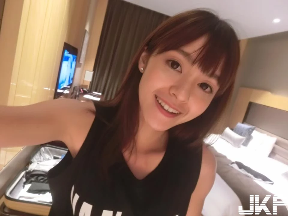 16837186.webp
