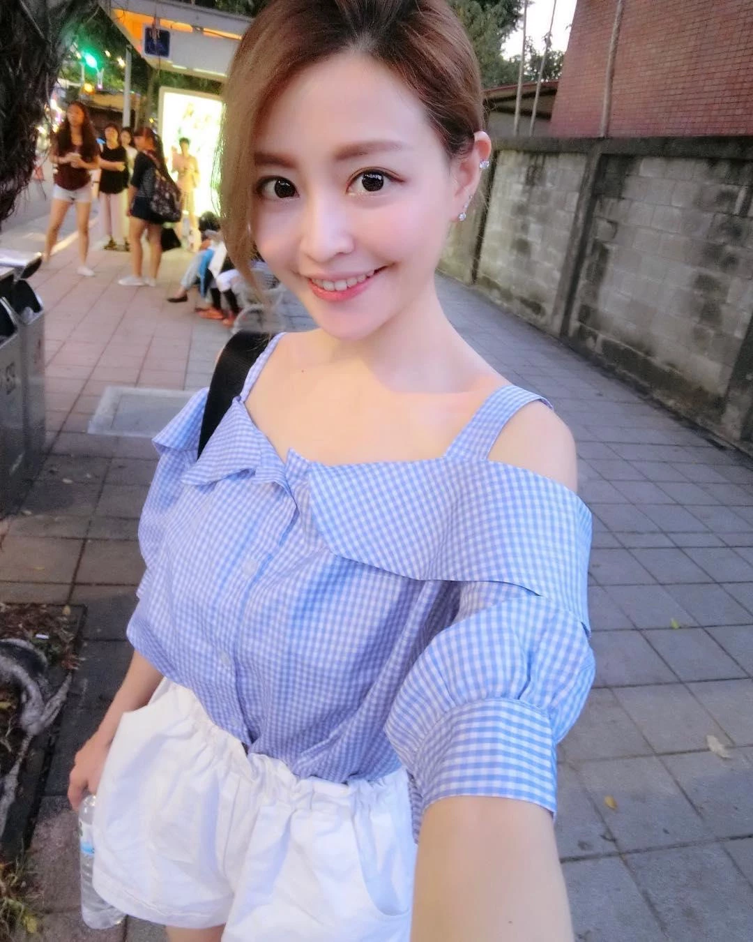 4250513.webp