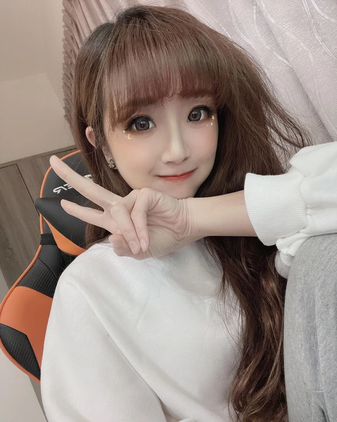 18285777.webp