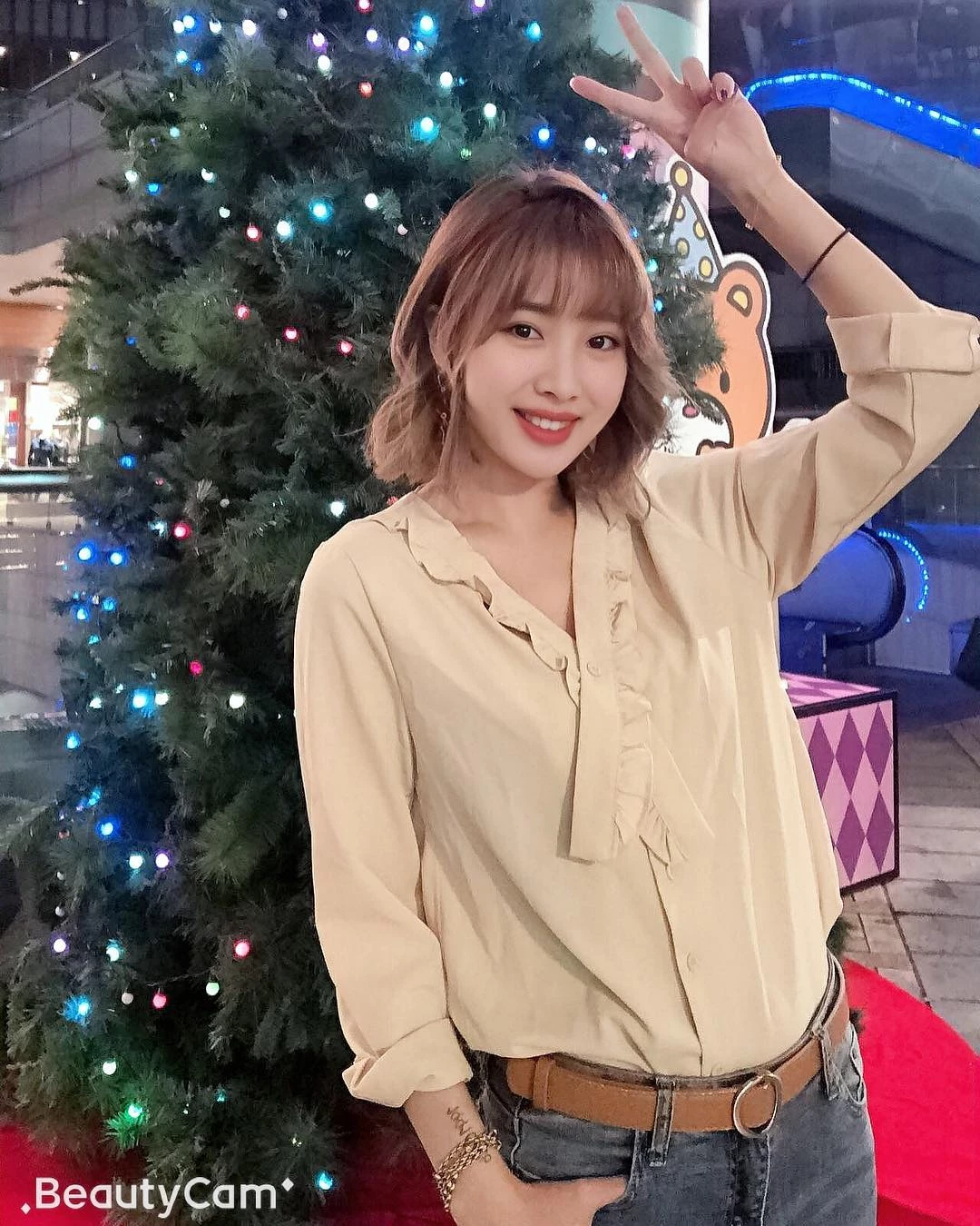4503063.webp