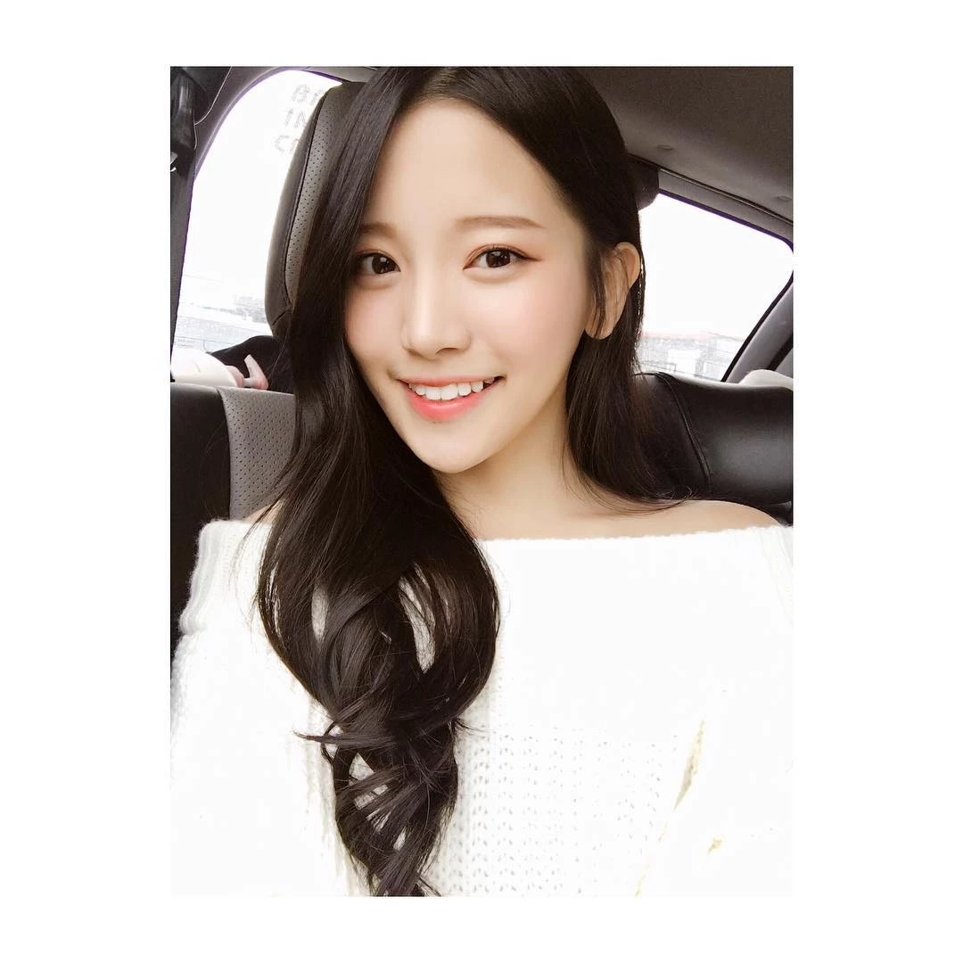 163806du5999w22g9z90w2.webp