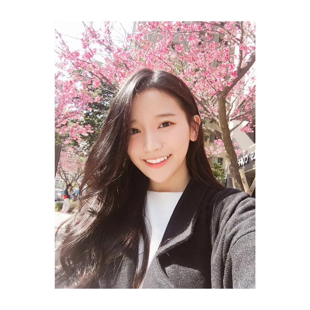 164028z2mihxjhll4iyixq.webp