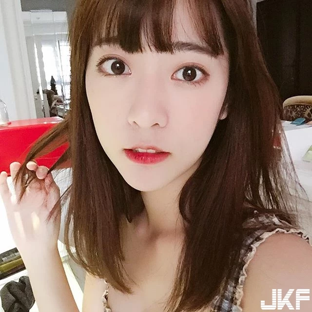 4998401.webp