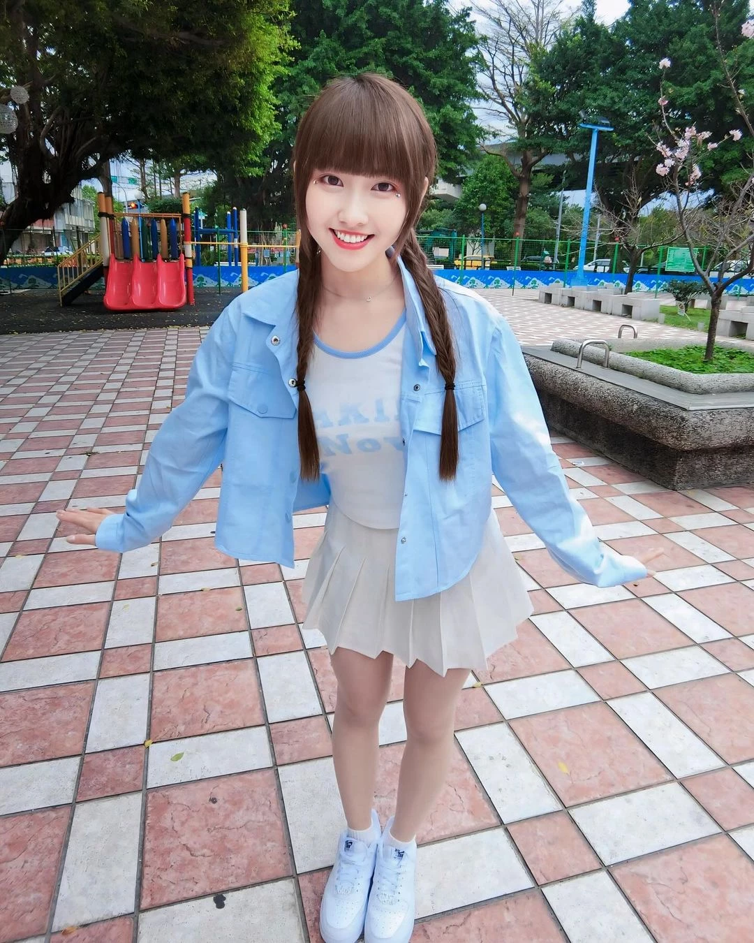 30928365.webp