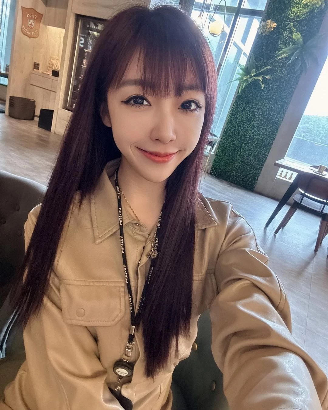 24117336.webp