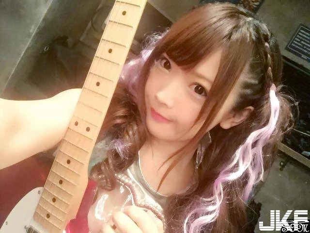 16792924.webp