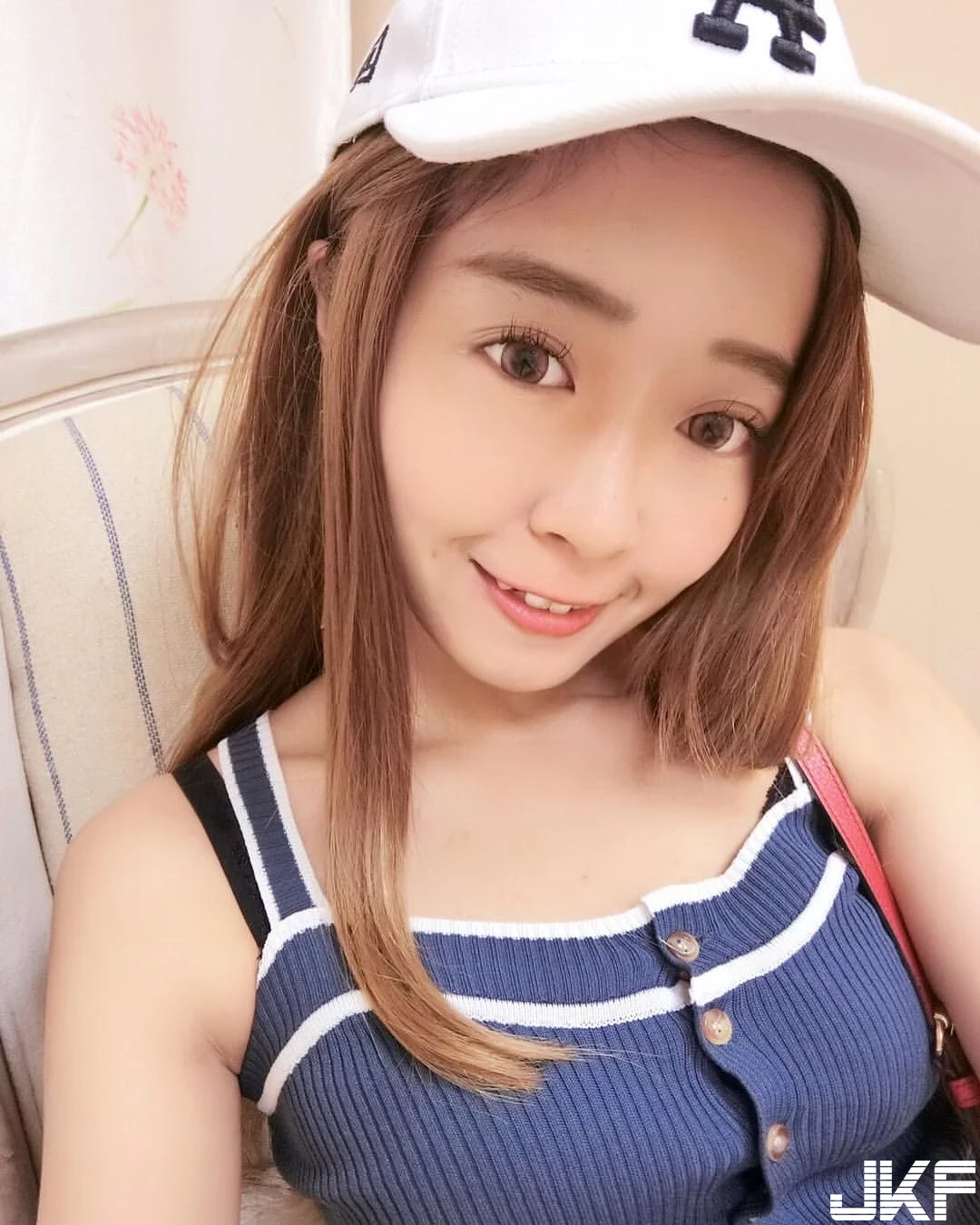 4800537.webp