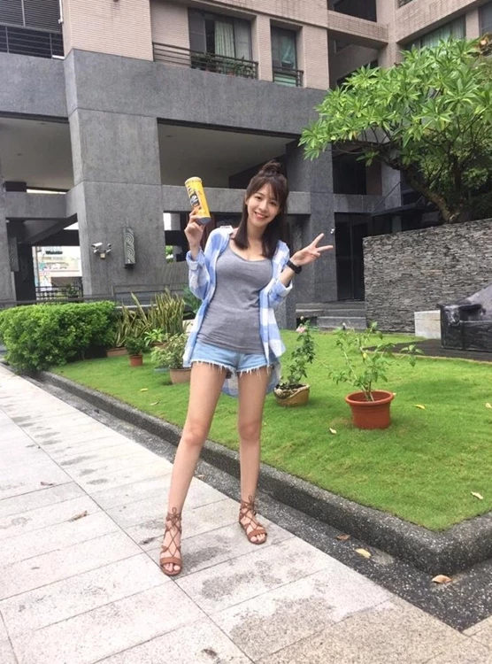 7253148.webp
