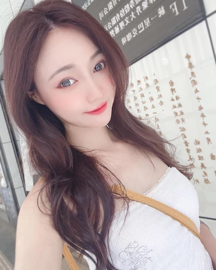 3952786.webp