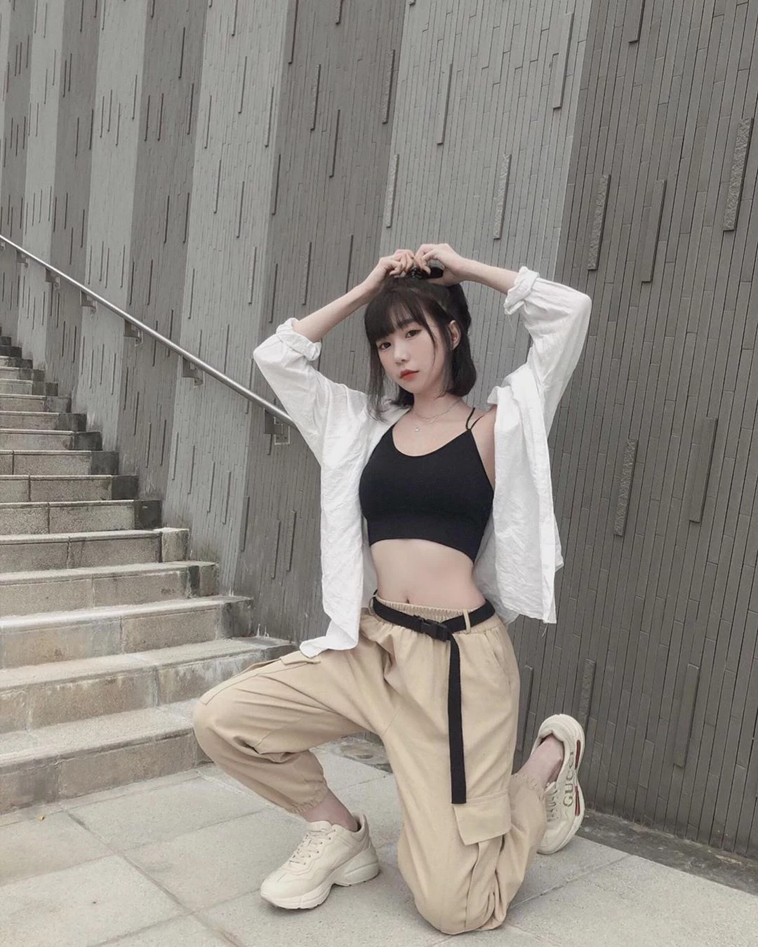 4111812.webp