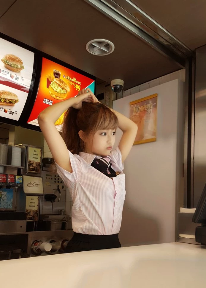16978450.webp