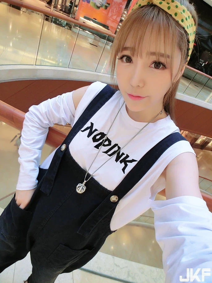 16837089.webp