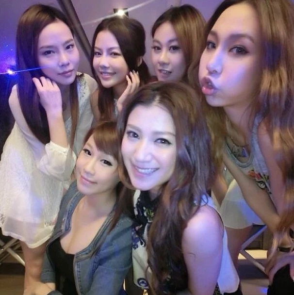 17274350.webp
